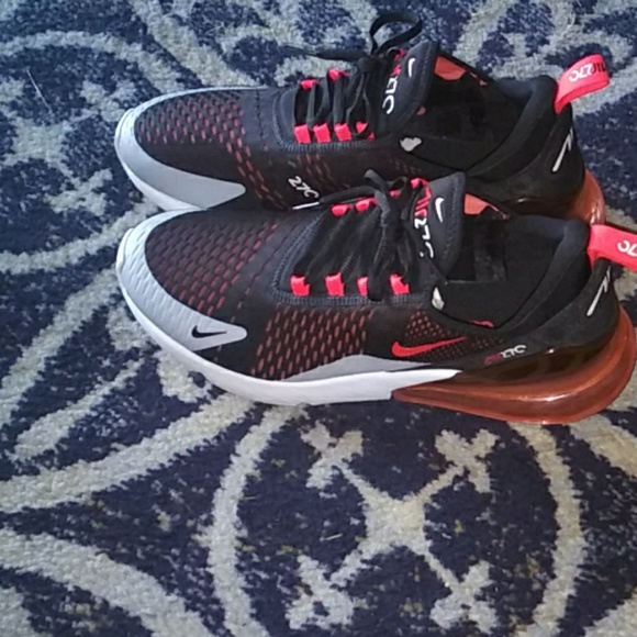 Nike Other - Nike Air Max 270